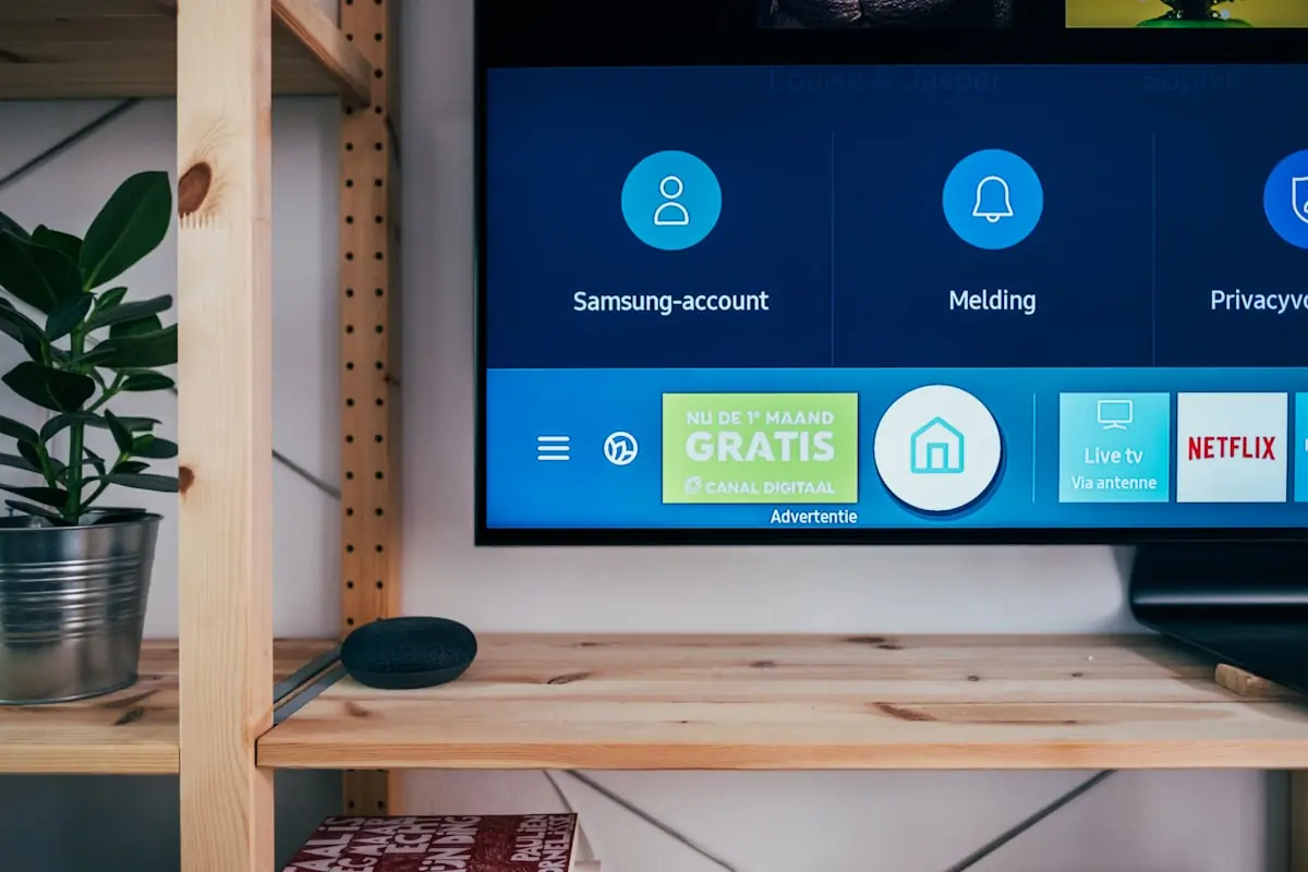 IPTV Smart TV streaming 4K UK